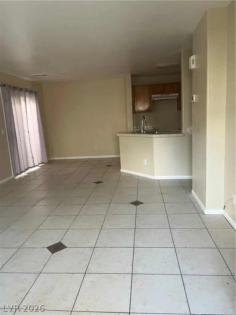 10045 Swimming Hole Street, Las Vegas, NV 89183 - #3