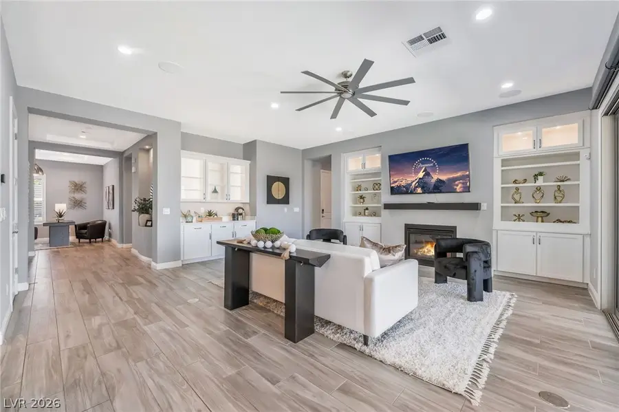 9988 Regency Square Avenue, Las Vegas, NV 89148 - #2