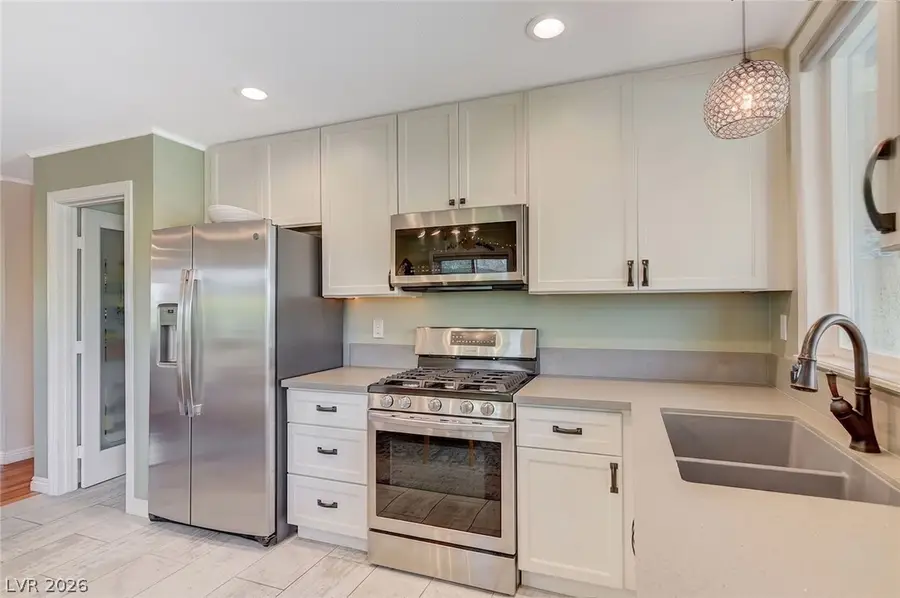 8532 Hidden Pines Avenue, Las Vegas, NV 89143 - #3