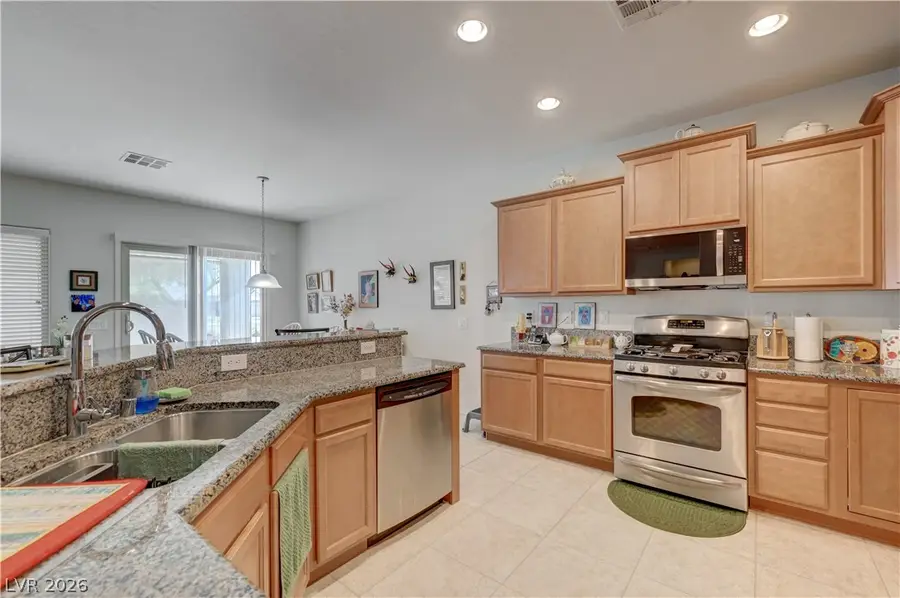 5961 Corbin Avenue, Las Vegas, NV 89122 - #3
