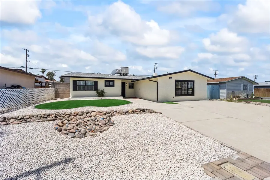 1017 N Mallard Street, Las Vegas, NV 89108 - #3