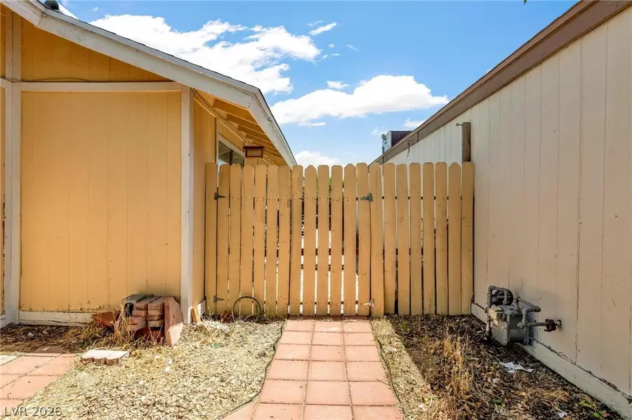 2023 San Simeon Street, Las Vegas, NV 89108 - #3