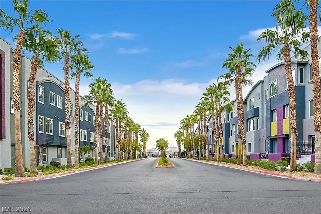 9050 W Tropicana Avenue #1049, Las Vegas, NV 89147 - #1