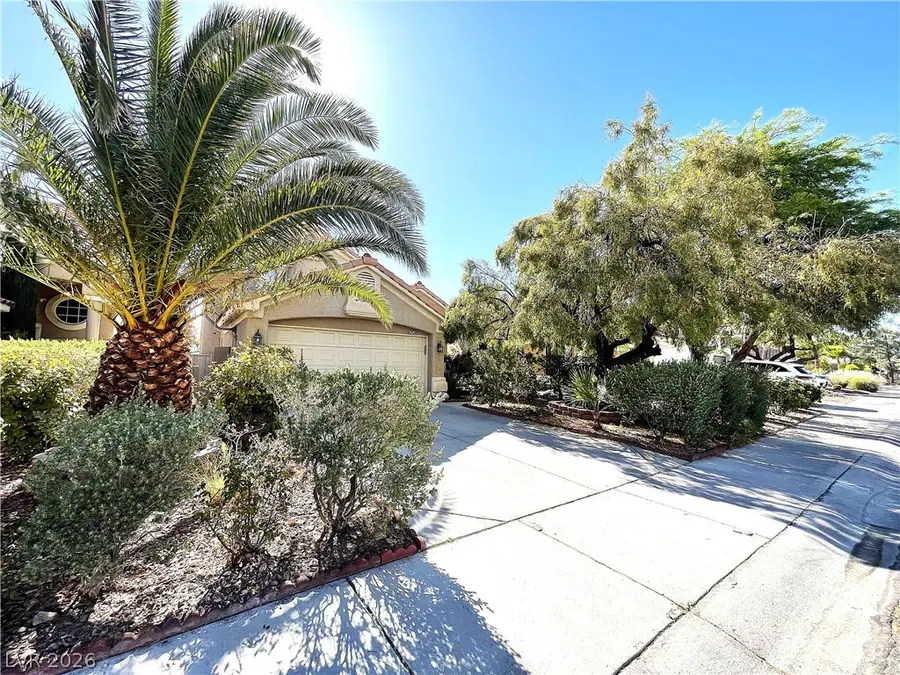 1420 Desert Hills Drive, Las Vegas, NV 89117 - #2