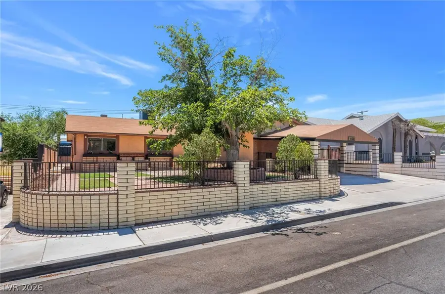 5517 Bromley Avenue, Las Vegas, NV 89107 - #2