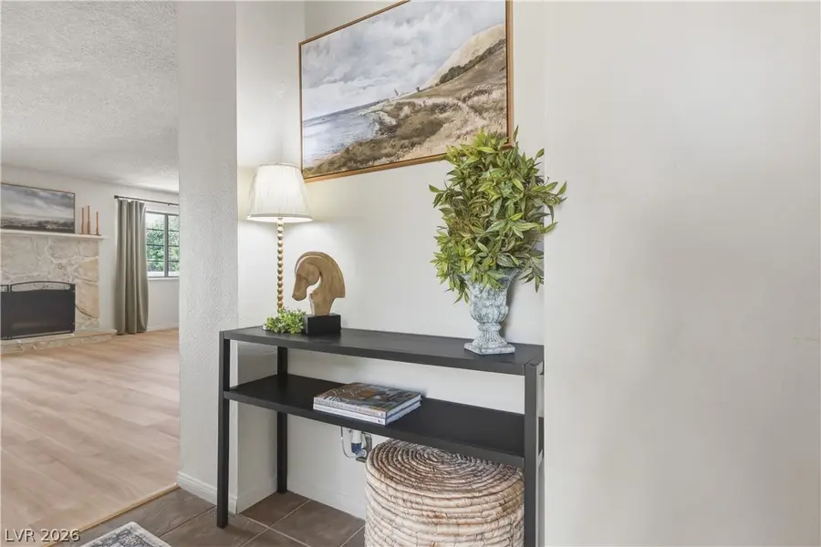 3482 Lorilou Lane Lane #B, Las Vegas, NV 89121 - #3