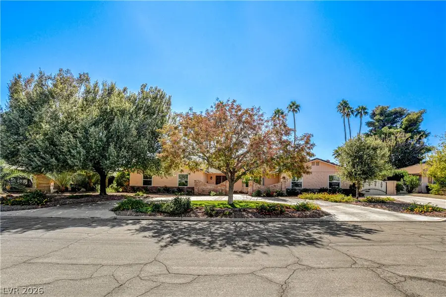 3753 Meadowcrest Drive, Las Vegas, NV 89121 - #3