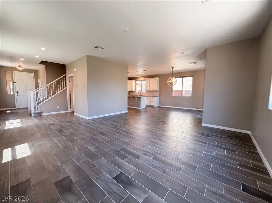 6586 Dolian Creek Street, Las Vegas, NV 89148 - #3