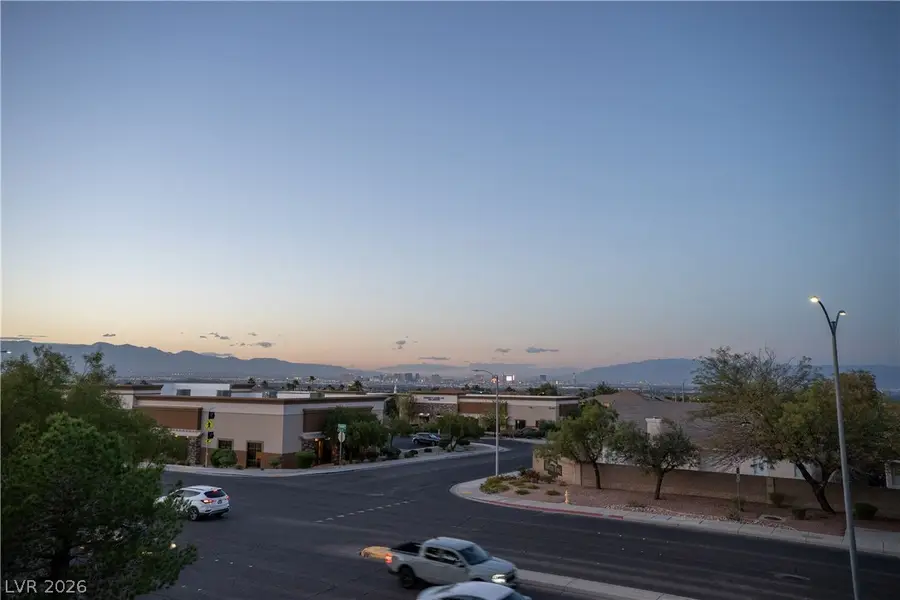 2305 W Horizon Ridge Parkway #224, Henderson, NV 89052 - #3