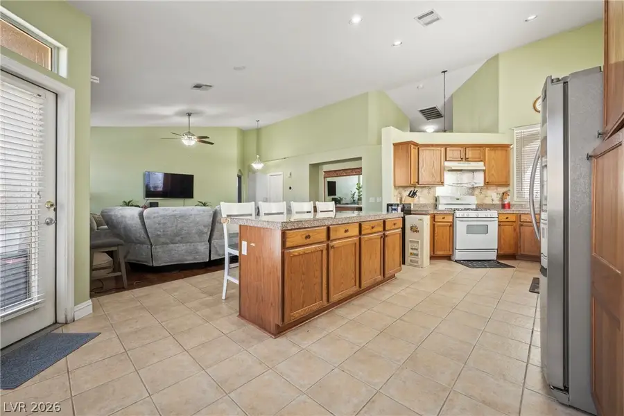 3560 Cupecoy Point Avenue, Las Vegas, NV 89141 - #3