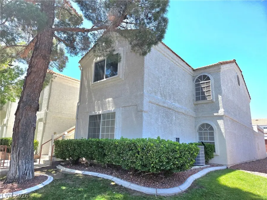 1800 Edmond Street #145, Las Vegas, NV 89146 - #2