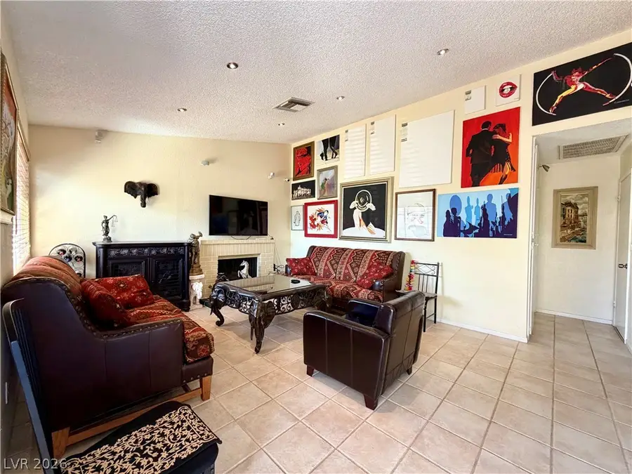 6752 Arroyo Avenue, Las Vegas, NV 89103 - #3
