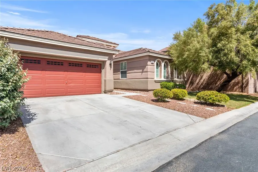 7621 Chase Hallow Street, Las Vegas, NV 89149 - #3