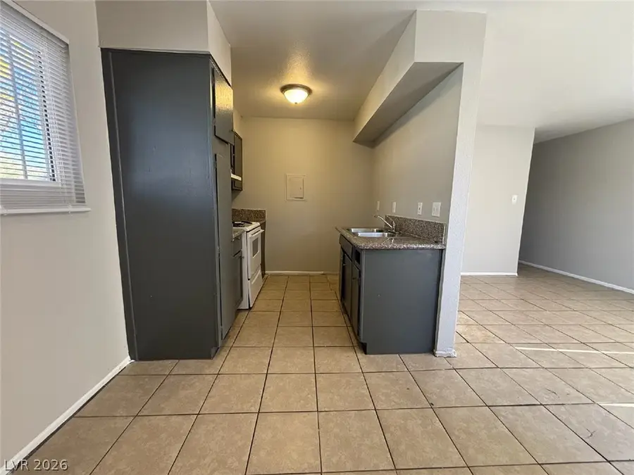 2504 E Mesquite Avenue, Las Vegas, NV 89101 - #2