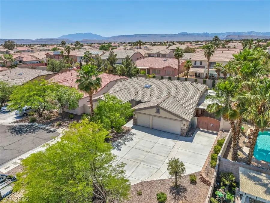 3009 Teal Beach Street, Las Vegas, NV 89117 - #2