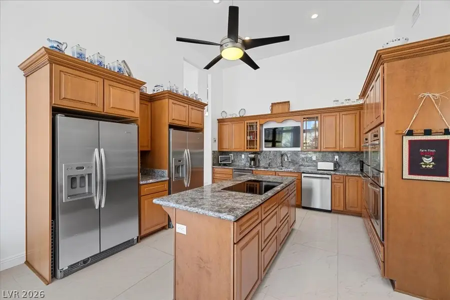 1050 W Amarillo Avenue, Pahrump, NV 89048 - #3