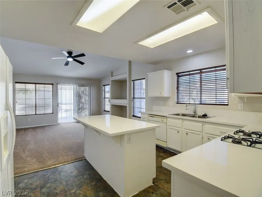 8221 Hollister Avenue, Las Vegas, NV 89131 - #2