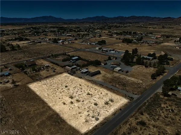 131 W Nopah Vista Avenue, Pahrump, NV 89060