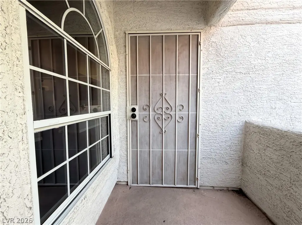 1800 Edmond #224, Las Vegas, NV 89146 - #1