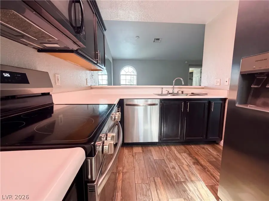 1800 Edmond #224, Las Vegas, NV 89146 - #2