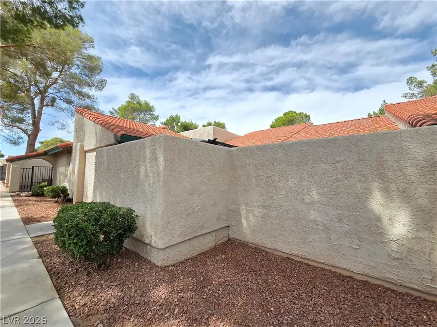 752 Heritage Vista Avenue, Henderson, NV 89015 - #2