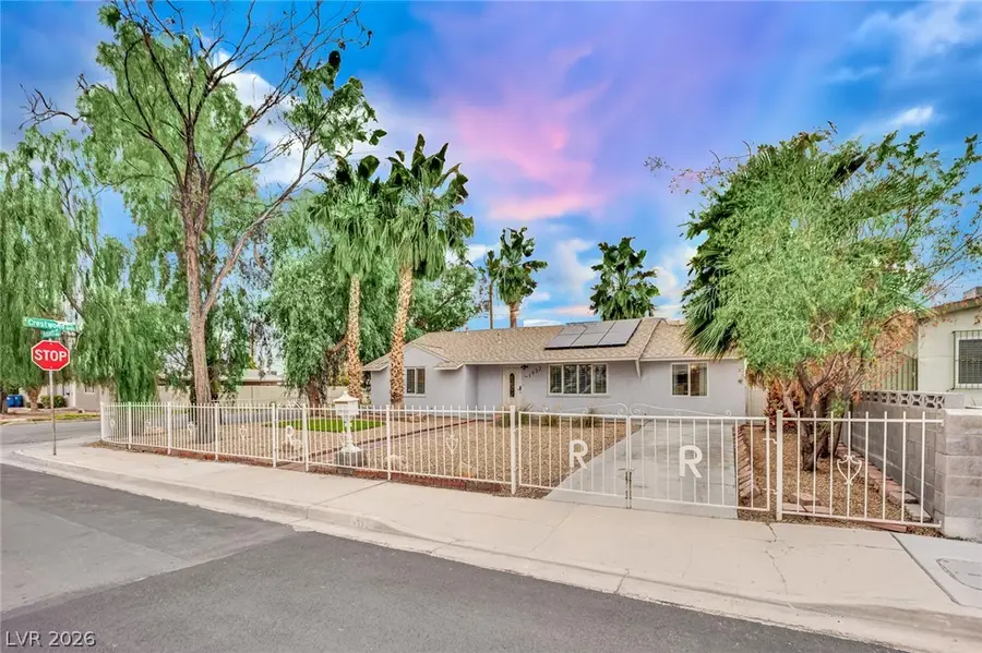 1932 Hassett Avenue, Las Vegas, NV 89104 - #3
