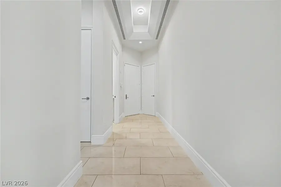 2877 Paradise Road #104, Las Vegas, NV 89109 - #2