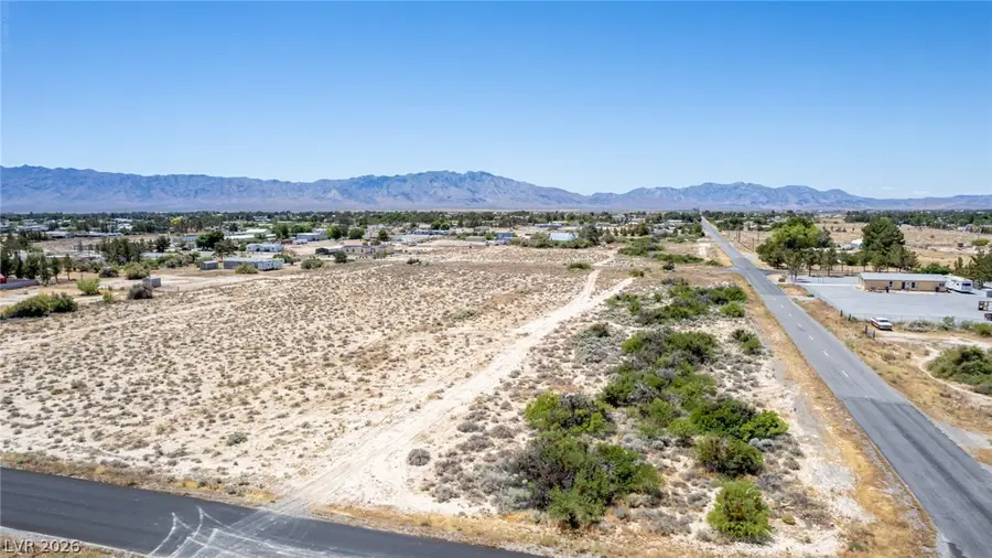 2221 E Jeane Avenue, Pahrump, NV 89048 - #3