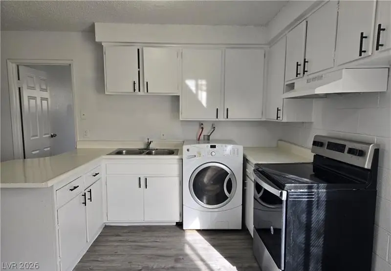 2937 Stewart Avenue, Las Vegas, NV 89101 - #3