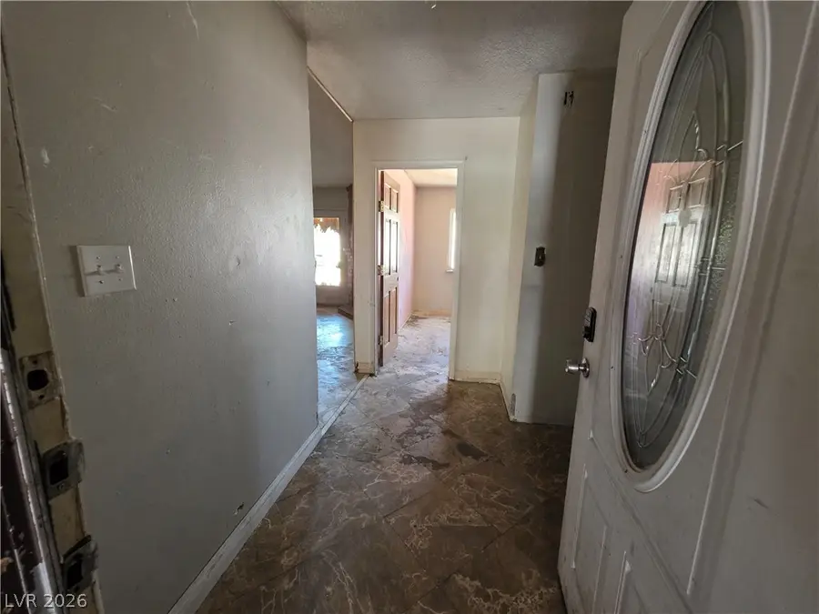 1322 Lucky Street, Las Vegas, NV 89104 - #2