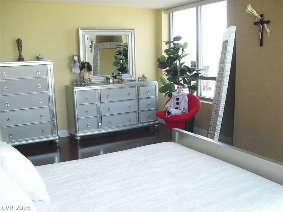 200 W Sahara Avenue #1208, Las Vegas, NV 89102 - #3