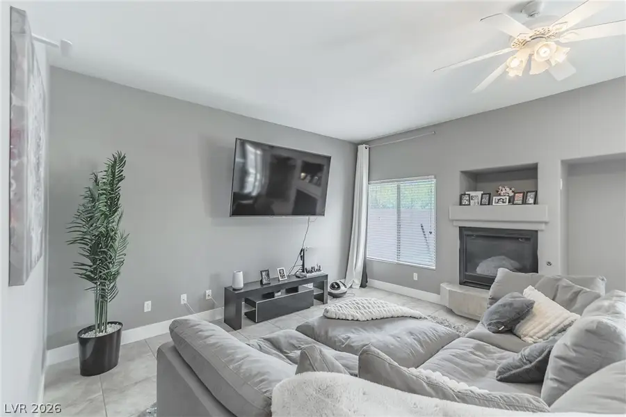 6694 Coronado Crest Avenue, Las Vegas, NV 89139 - #3