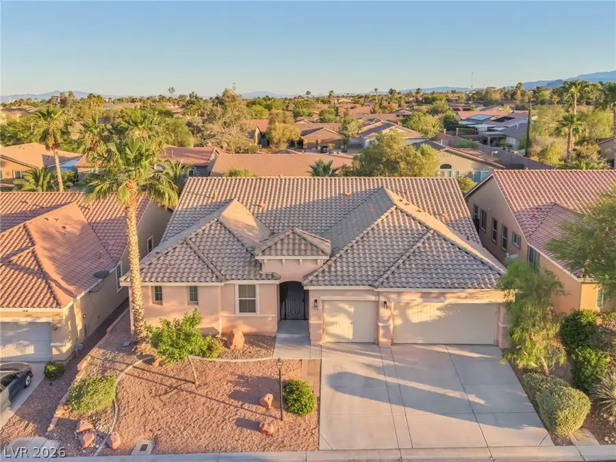 8213 Weeping Springs Avenue, Las Vegas, NV 89131 - #2