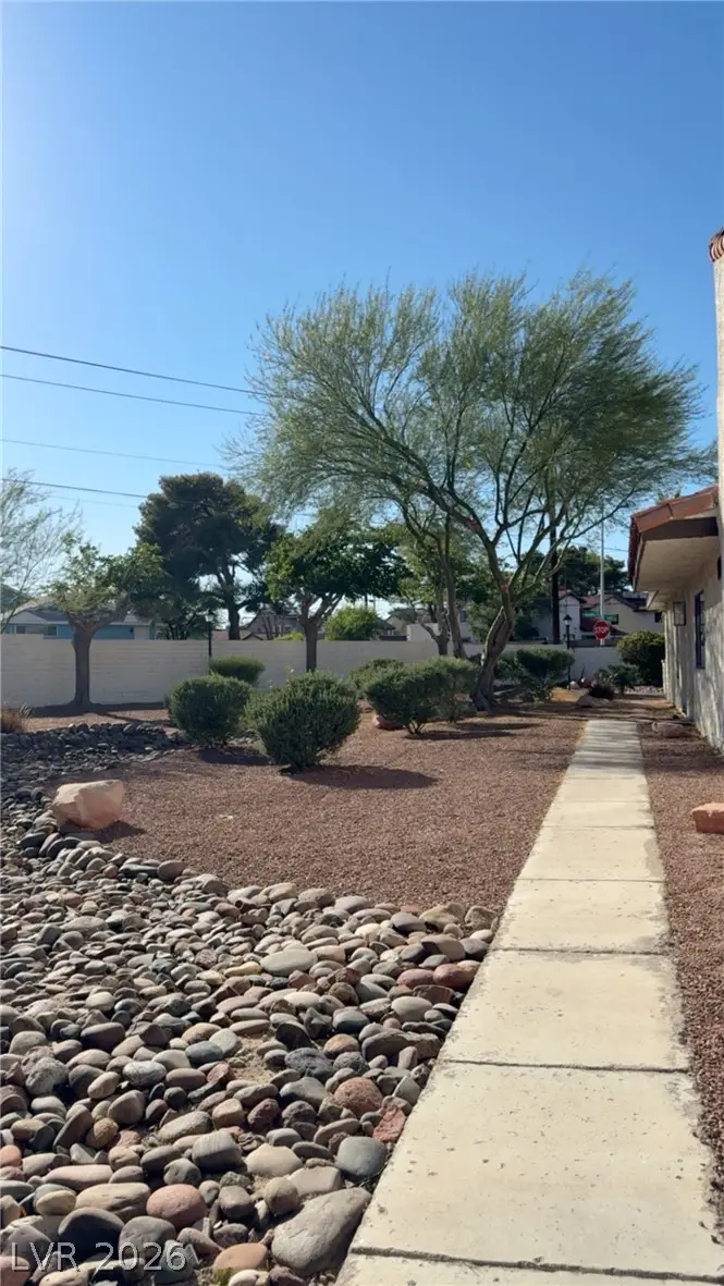 2508 Laconia Avenue, Las Vegas, NV 89121 - #3