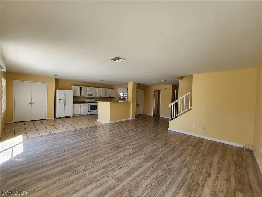 8717 Majestic Pine Avenue, Las Vegas, NV 89143 - #2