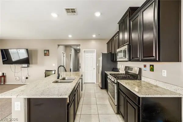 2715 Amazing Meadows Avenue #2181, North Las Vegas, NV 89031