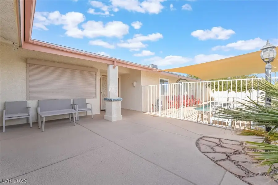 3829 Delaware Lane, Las Vegas, NV 89169 - #3