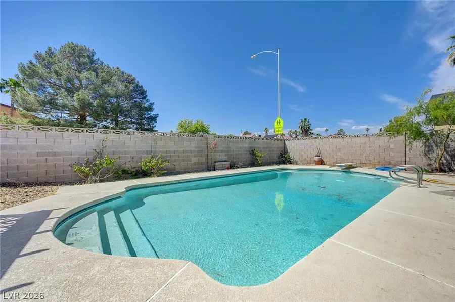 6635 Baywood Avenue, Las Vegas, NV 89103 - #2