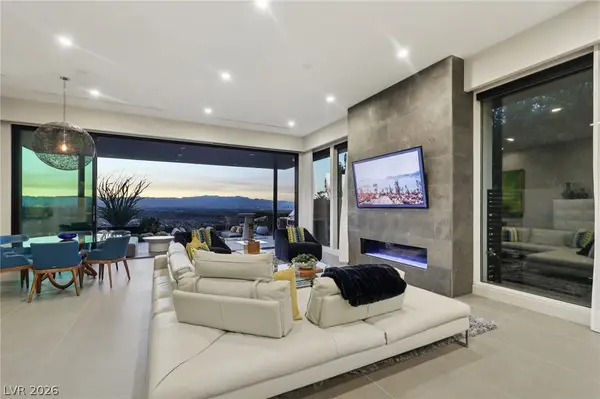 375 Tranquil Peak Court, Henderson, NV 89012