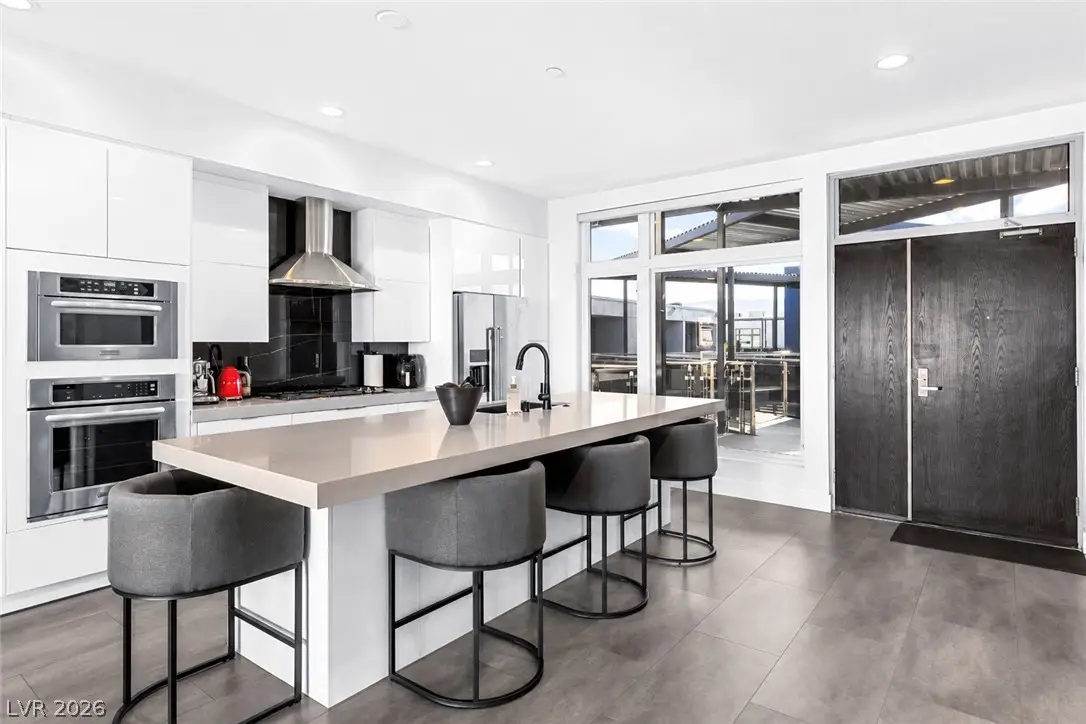 8925 W Flamingo Road #325, Las Vegas, NV 89147 - #1
