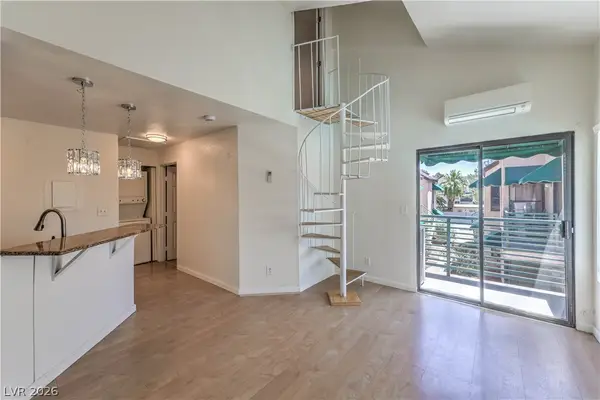460 Elm Drive #204, Las Vegas, NV 89169