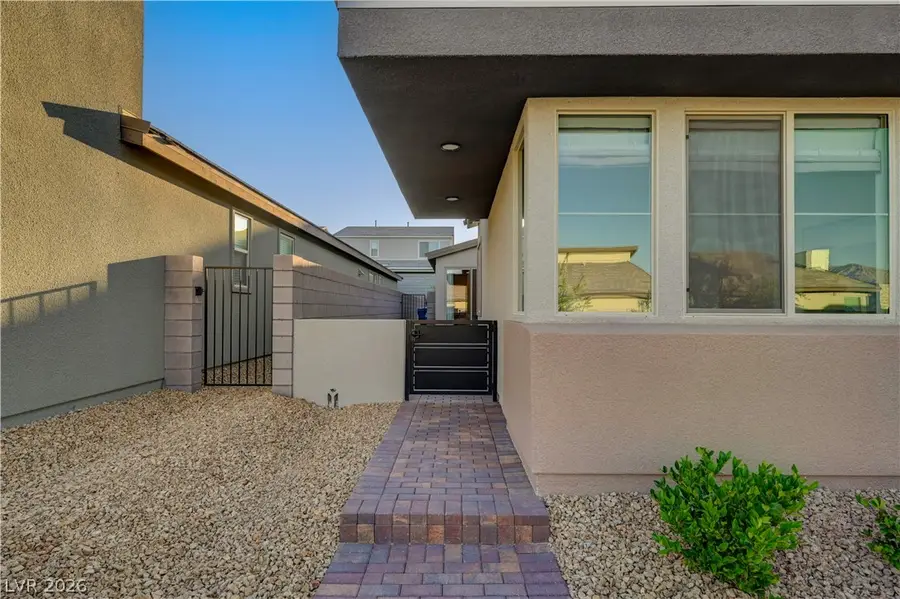 10151 Evergreen Pine Street, Las Vegas, NV 89166 - #3