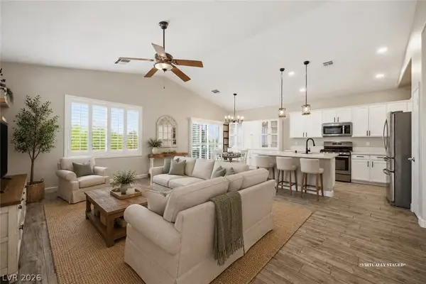9816 Red Horse Street, Las Vegas, NV 89143