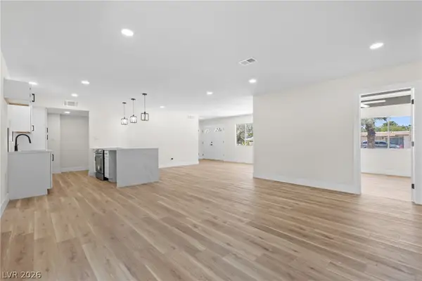 3200 Silver Saddle Street, Las Vegas, NV 89169