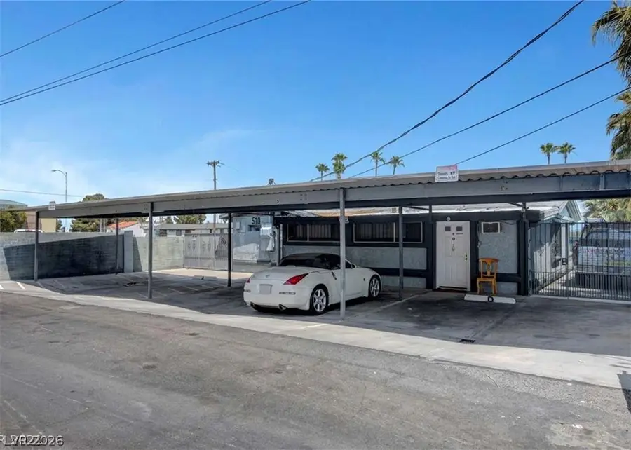 510 S 10th Street, Las Vegas, NV 89101 - #3