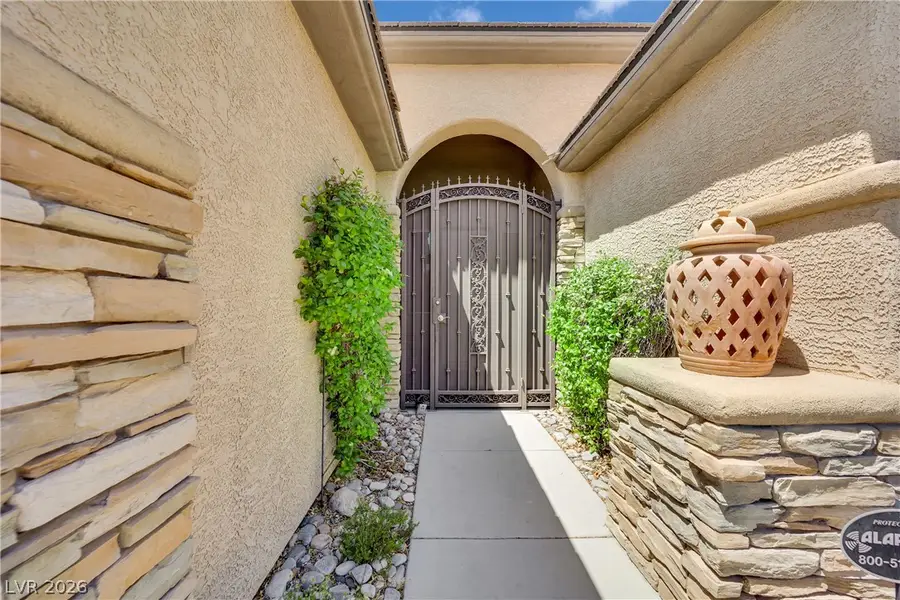 5812 Bargull Bay Avenue, Las Vegas, NV 89131 - #3