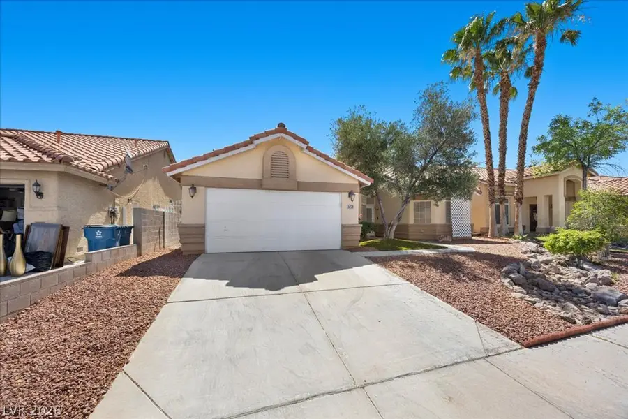 5720 Southern Trails Court, Las Vegas, NV 89113 - #3