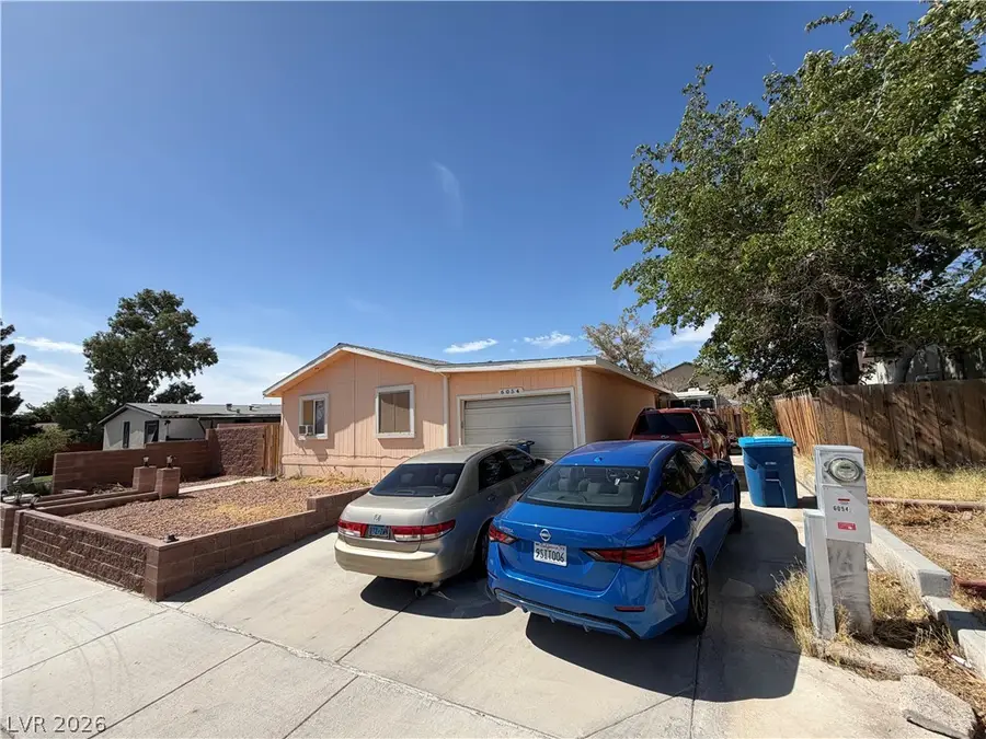 6054 Bluehill Avenue, Las Vegas, NV 89156 - #2