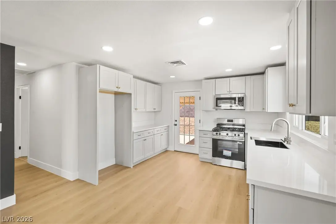 603 Buchanan Avenue, Henderson, NV 89015 - #1