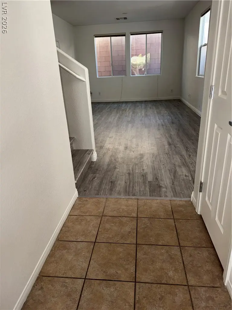 7534 Brisa Del Mar Avenue, Las Vegas, NV 89179 - #3